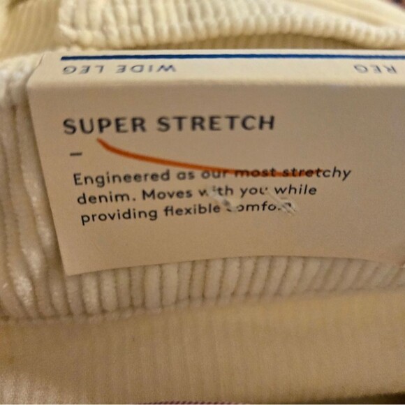 Universal Thread High-Rise Corduroy Cream  Wide Leg Ankle Super Stretch New 18 - Picture 10 of 16